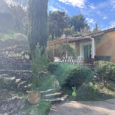 En Garrigue Avec Piscine Le Corbierou Villa