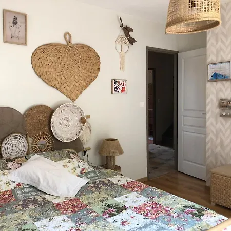 Villa En Garrigue Avec Piscine Le Corbierou *